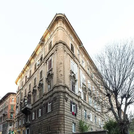 Apartment Center Romantic