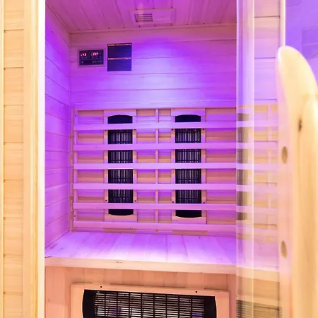 Apartment Center Romantic